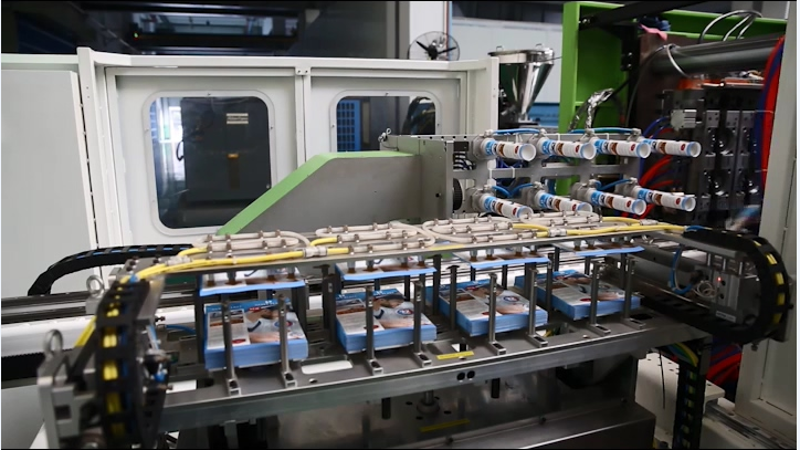 一出八IML玻璃膠筒，伊之密提供整體解決方案